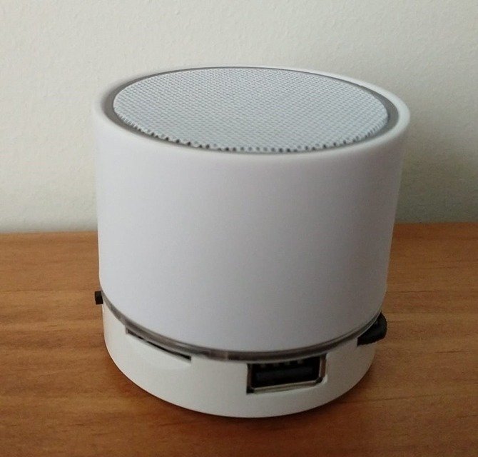 Bluetooth speaker 09 Blanco